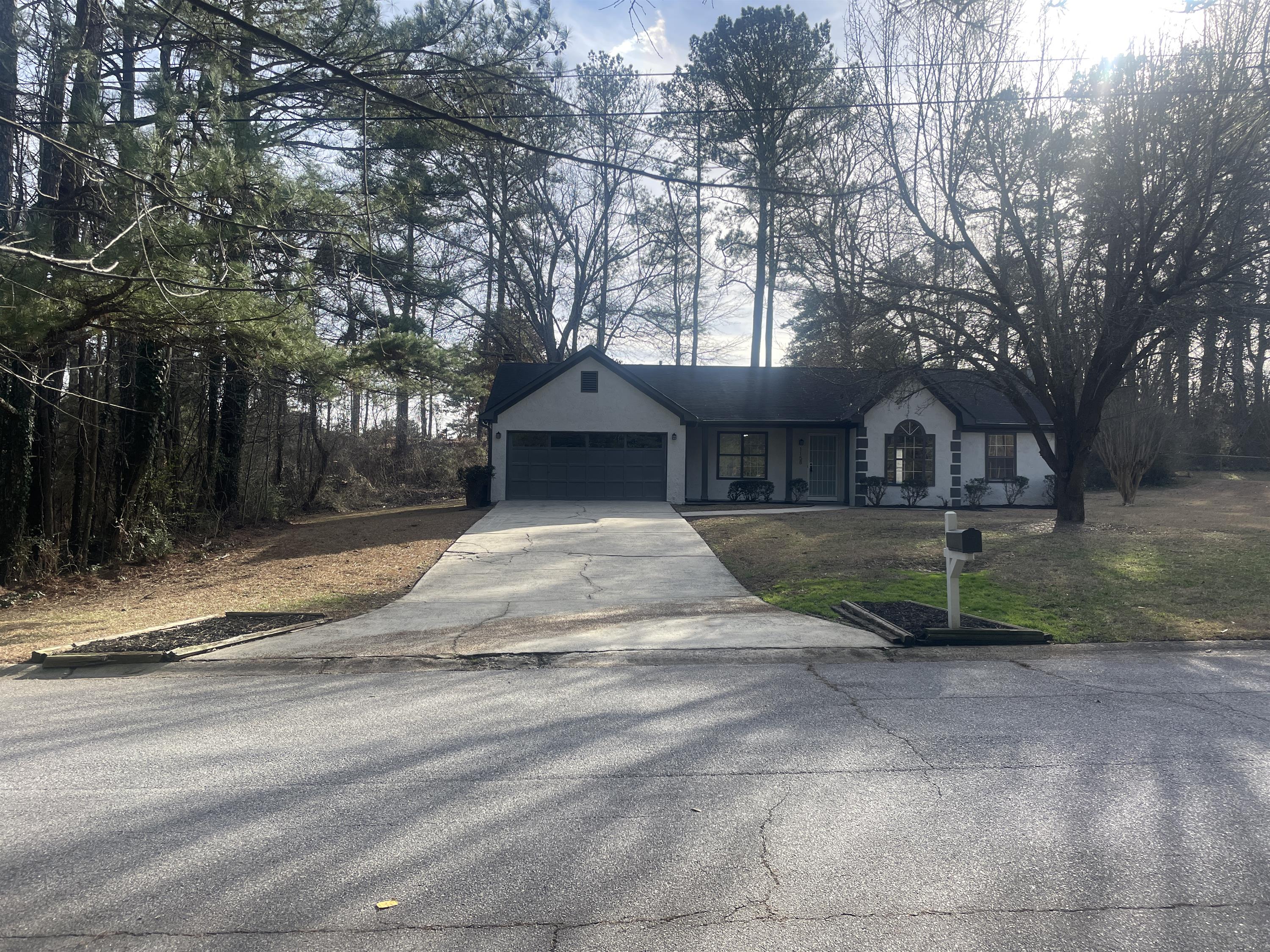 1158 Valentine Court